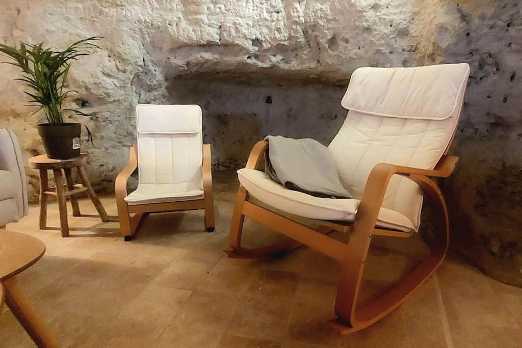 Troglo Entre Caves Et Chateaux Montlouis-sur-Loire Buitenkant foto