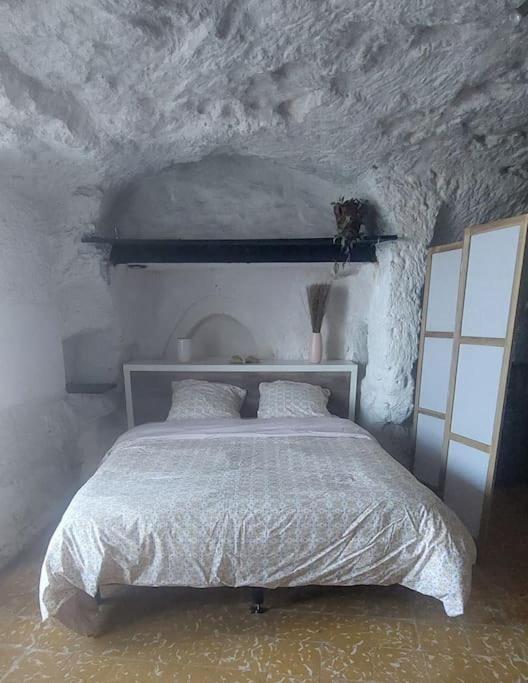 Troglo Entre Caves Et Chateaux Montlouis-sur-Loire Buitenkant foto